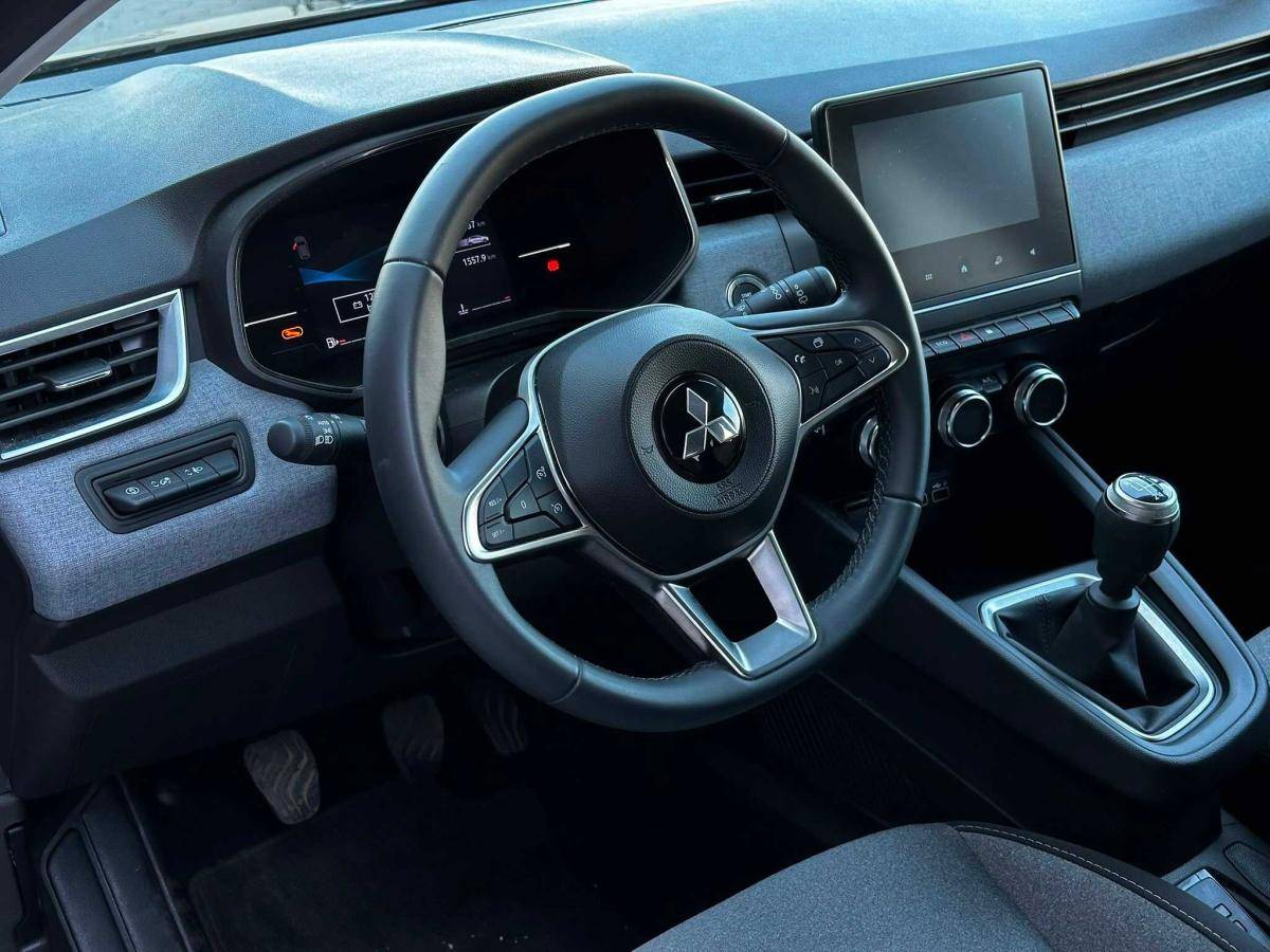 mitsubishi-colt-2025-gasolina-999cc