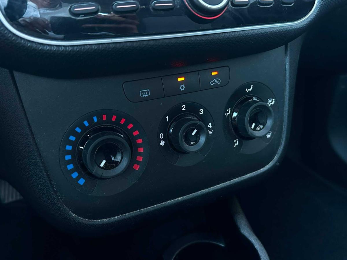 fiat-punto-2018-gasolina-1242cc