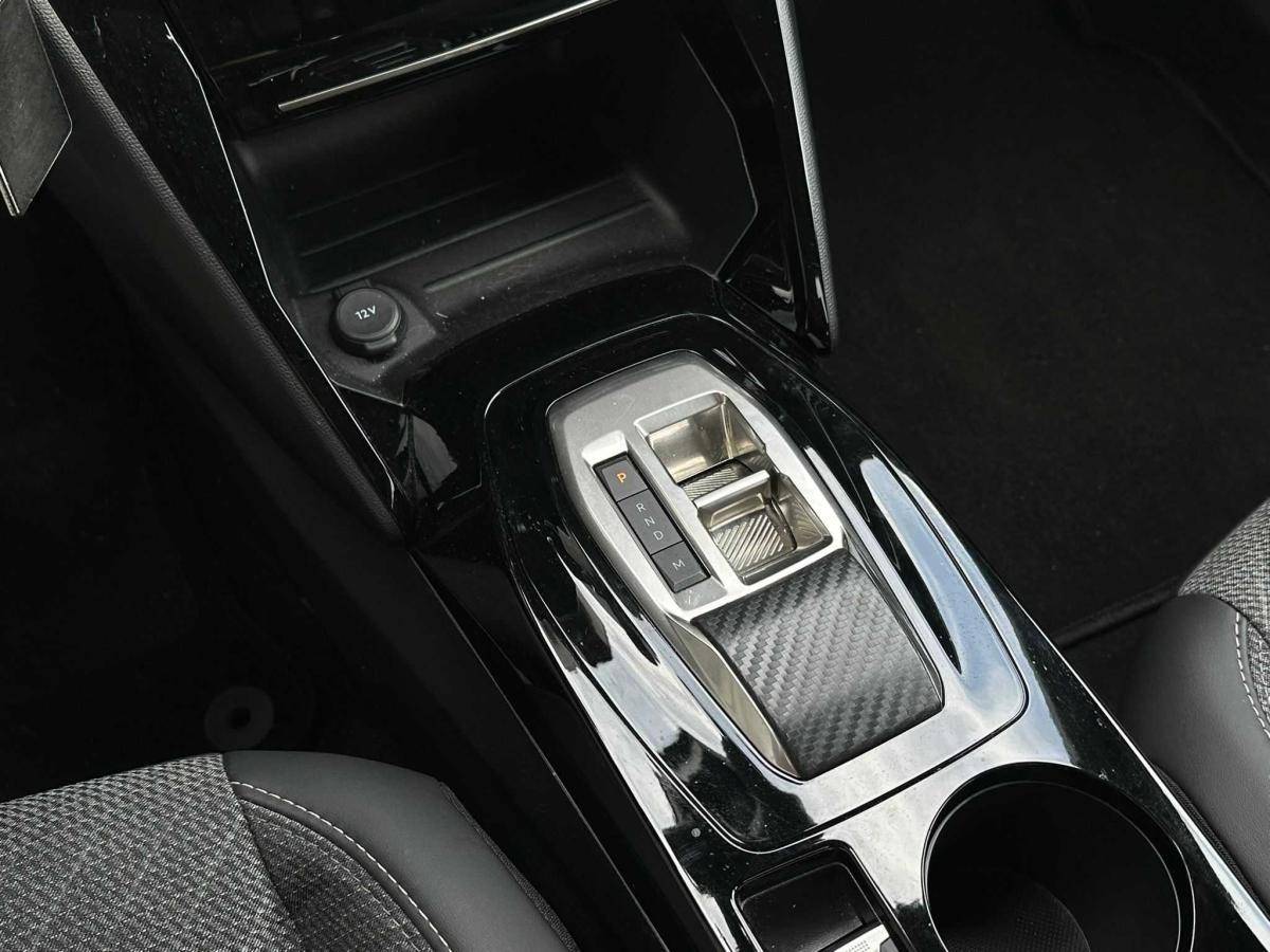 peugeot-2008-2025-hibrido-a-gasolina-1199cc