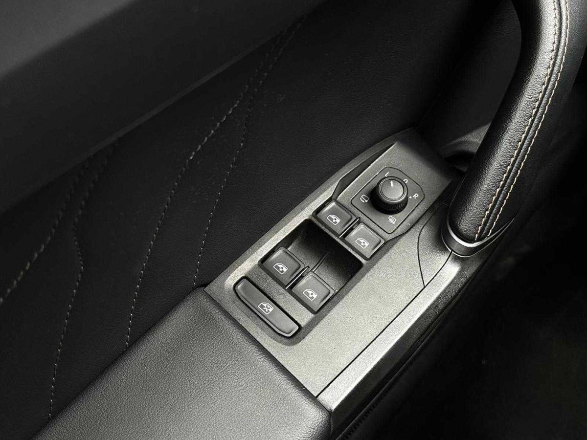 cupra-leon-sportstourer-2024-hibrido-a-gasolina-1395cc