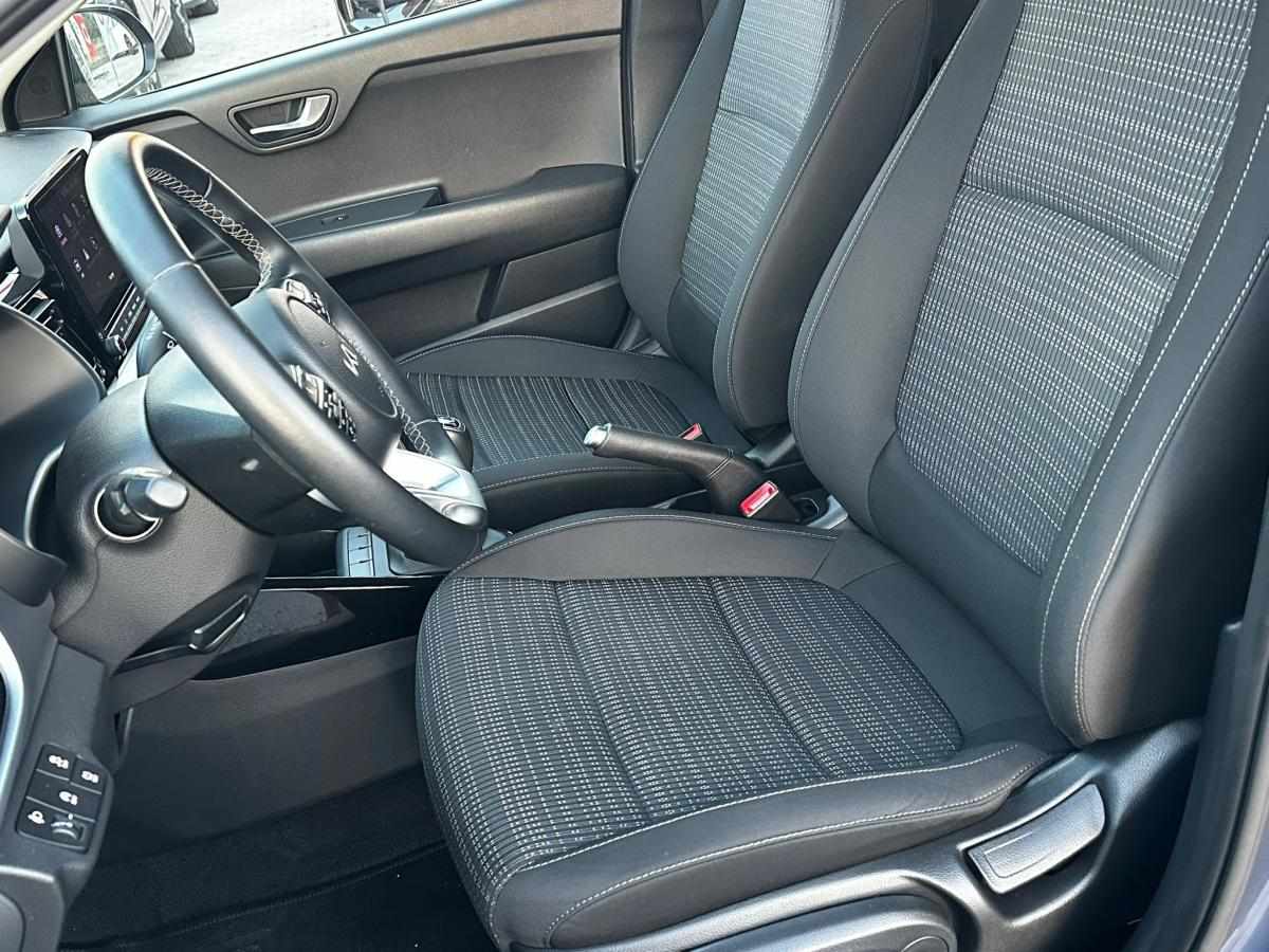 kia-stonic-2025-gasolina-998cc