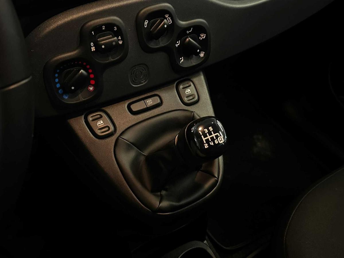 fiat-panda-2024-gasolina-999cc