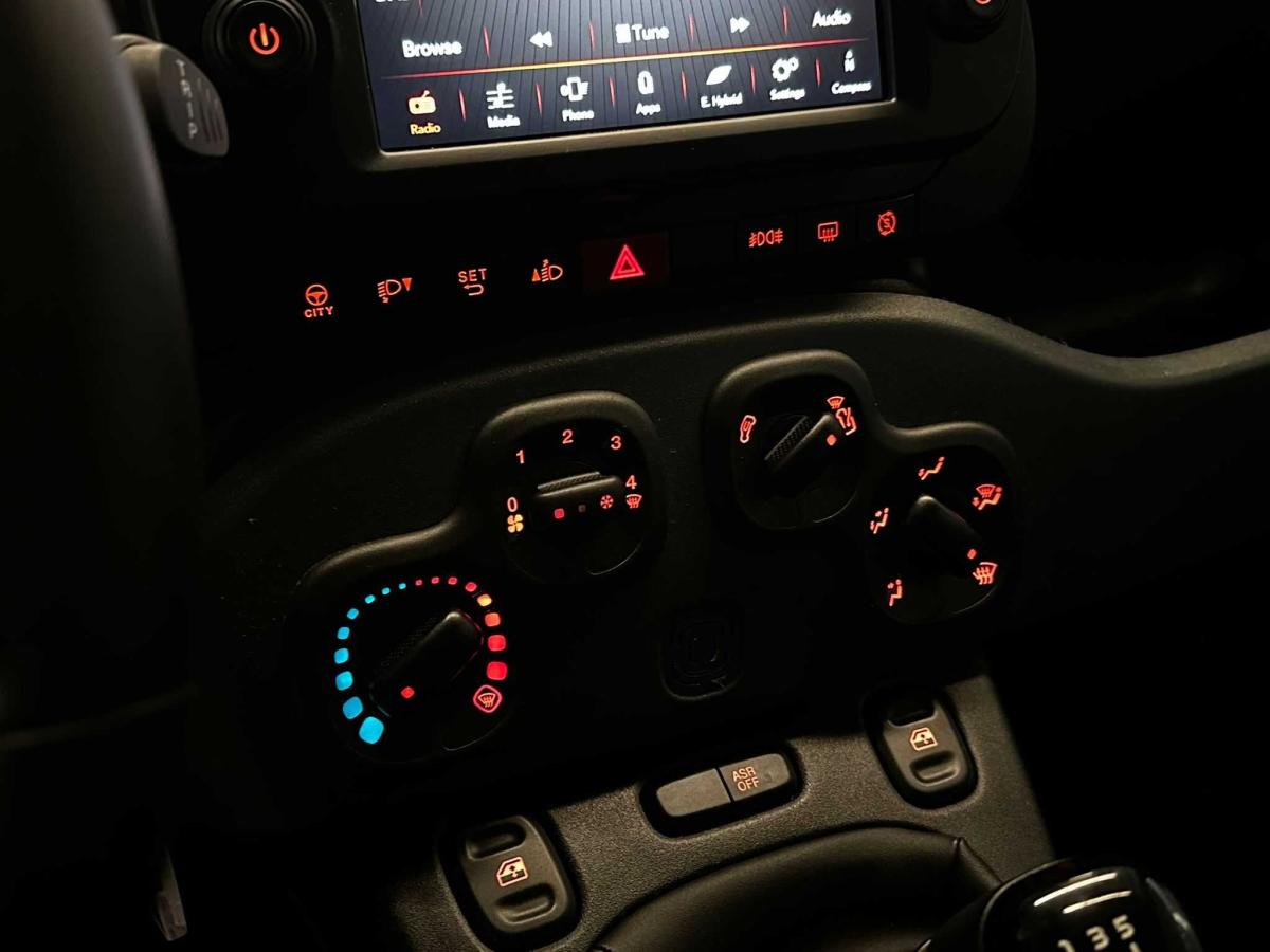fiat-panda-2024-gasolina-999cc