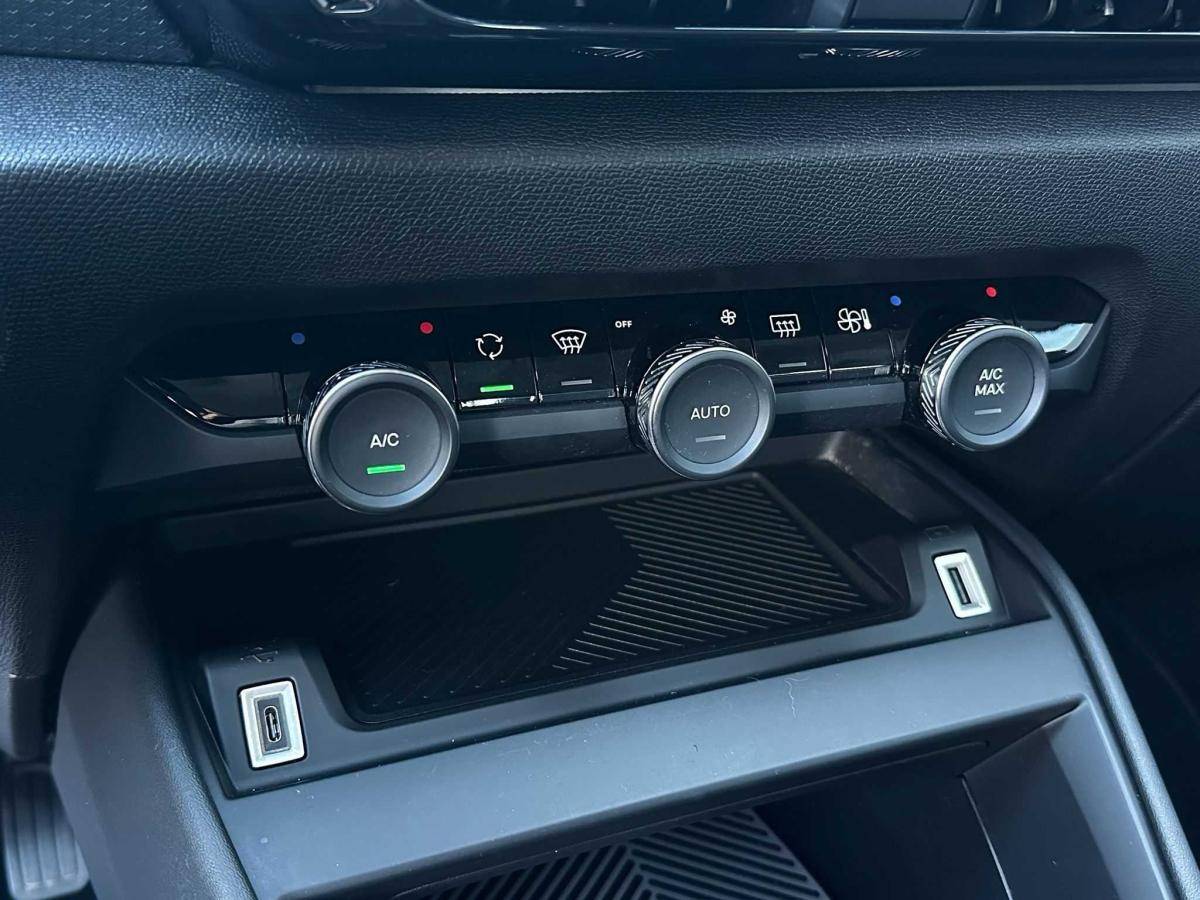 citroen-c4-2022-eletrico-0cc