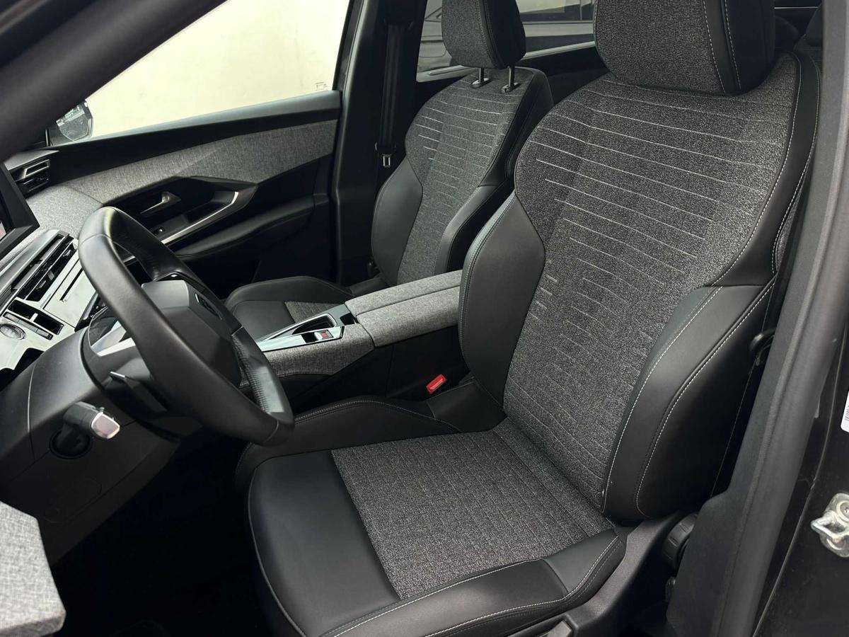 peugeot-5008-2025-gasolina-1199cc