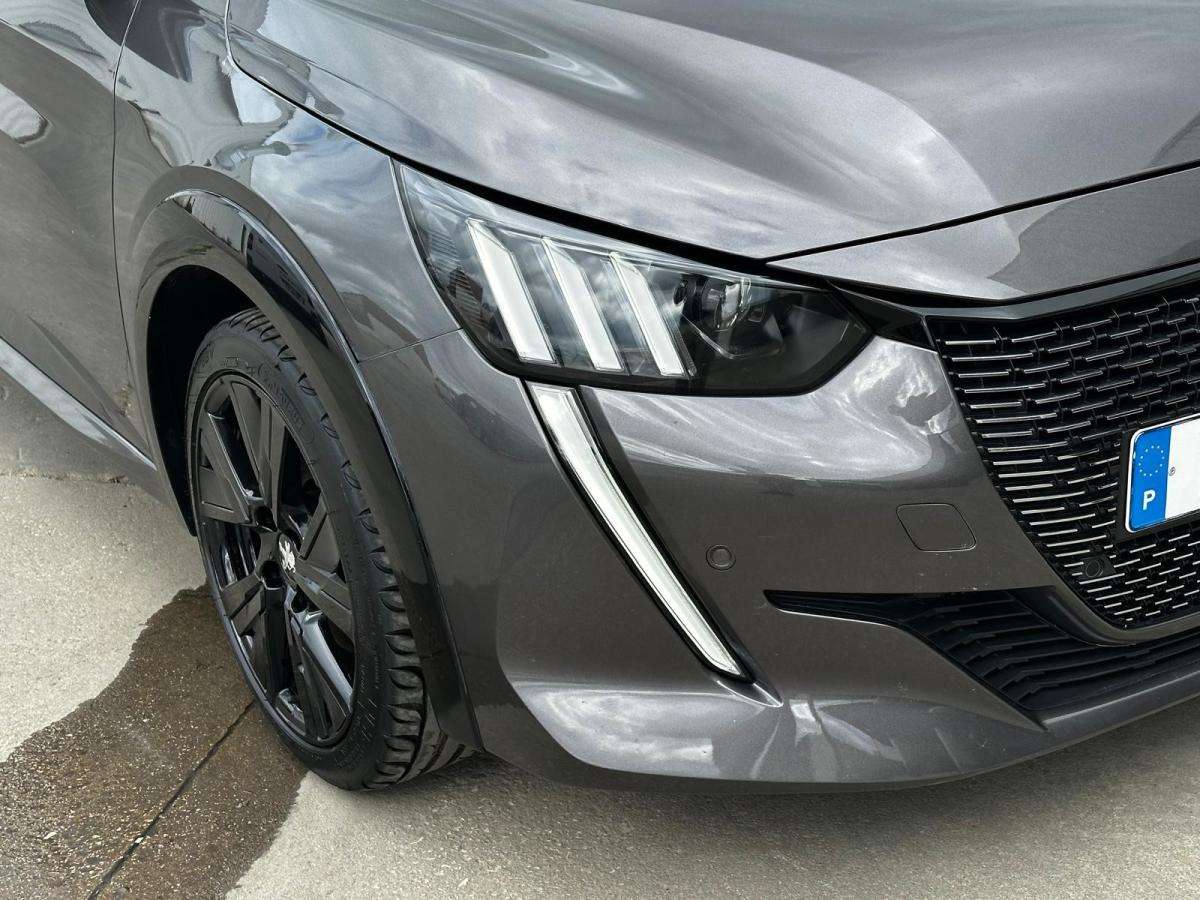 peugeot-208-2023-gasolina-1199cc