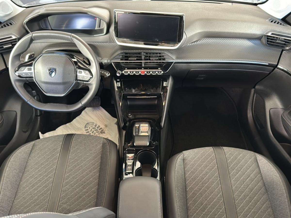 peugeot-208-2025-gasolina-1199cc