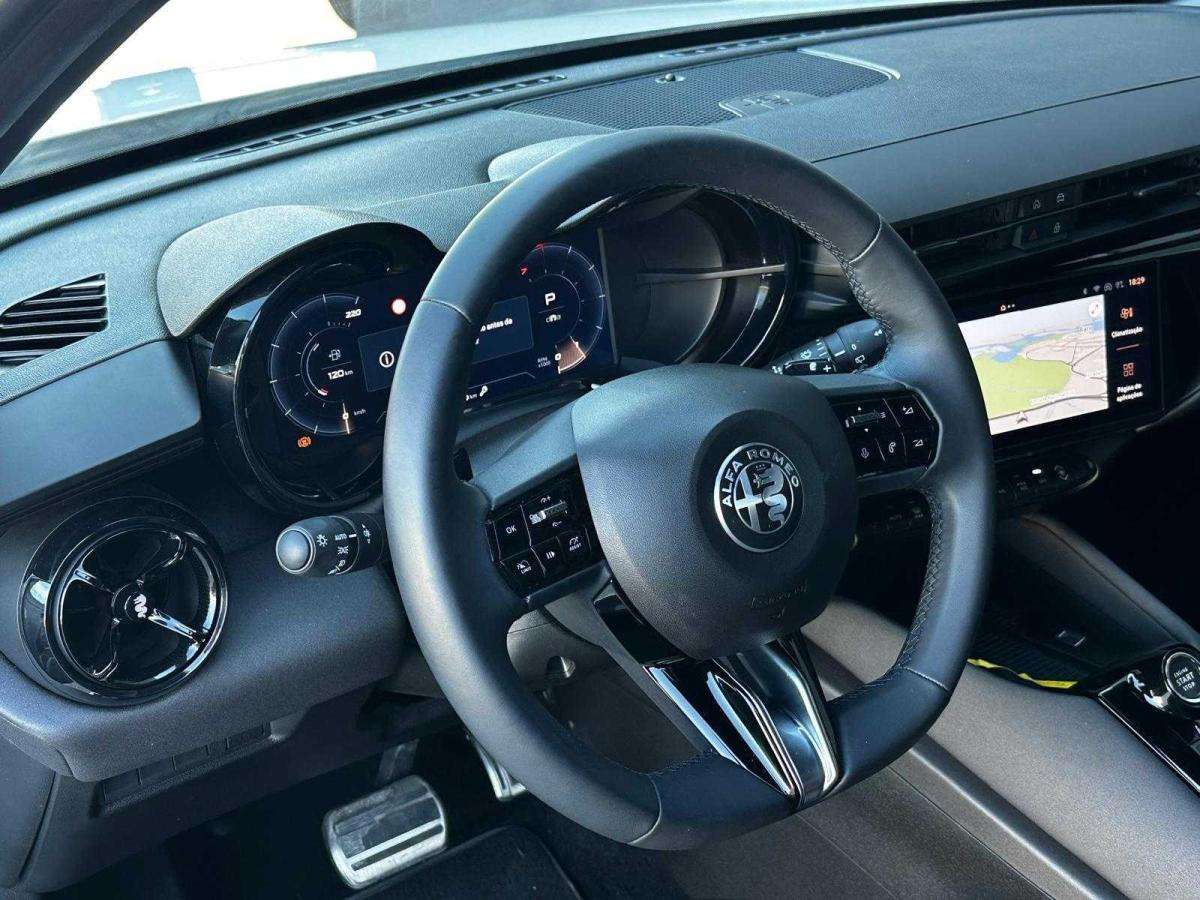 alfa-romeo-junior-2025-gasolina-1199cc