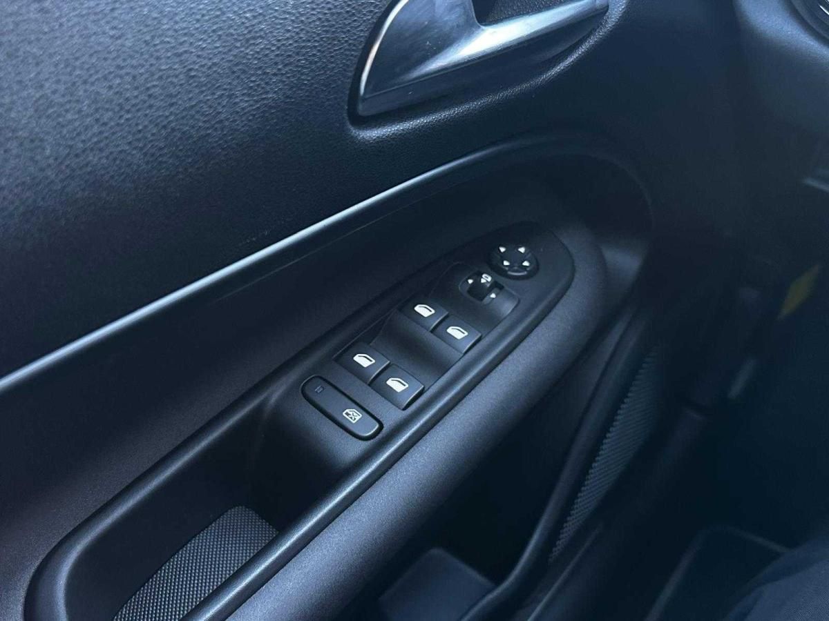 alfa-romeo-junior-2025-gasolina-1199cc