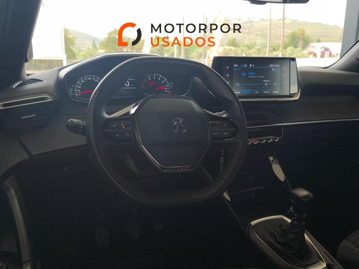 peugeot-2008-2023-gasolina-1199cc