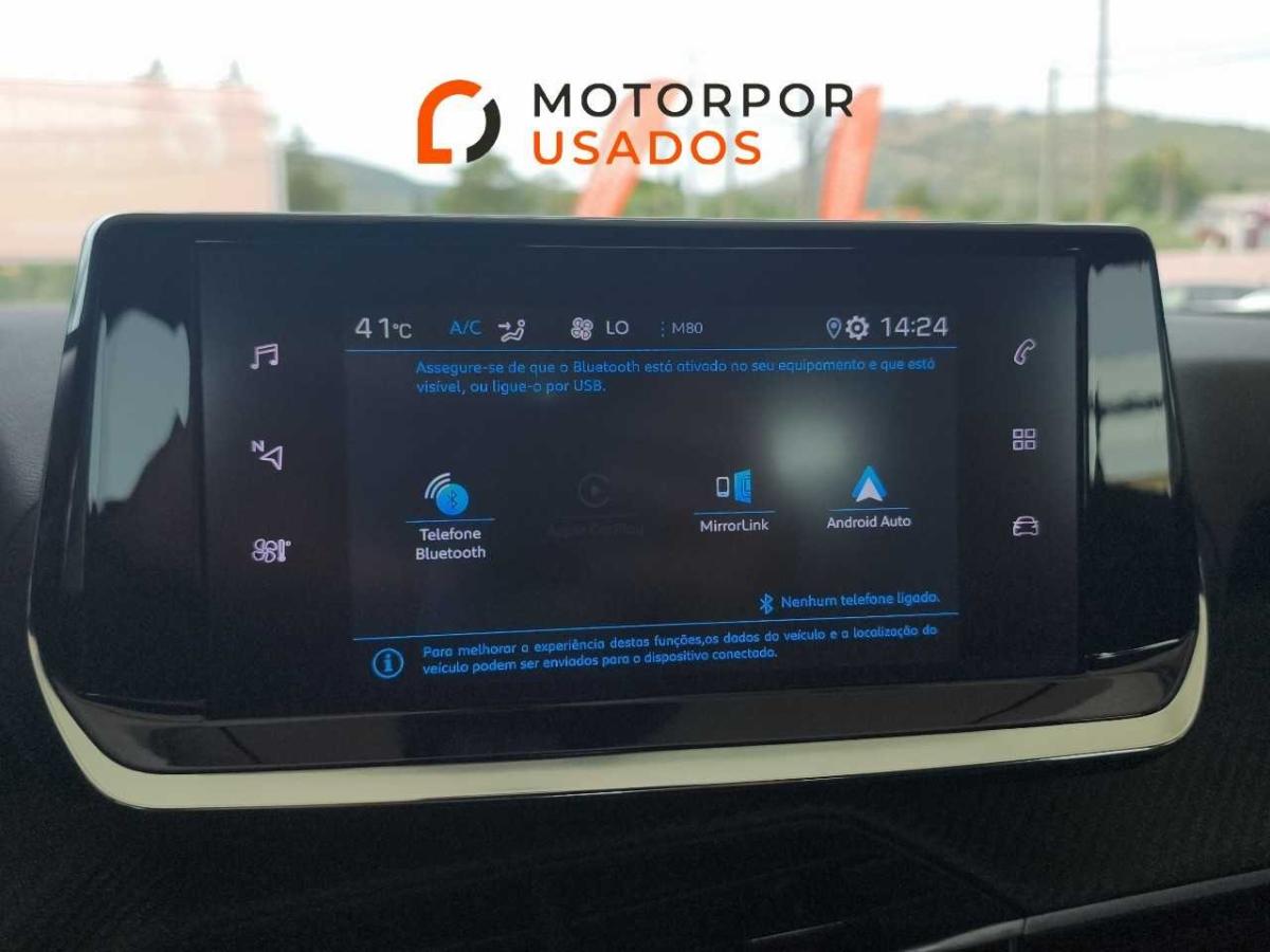 peugeot-2008-2023-gasolina-1199cc