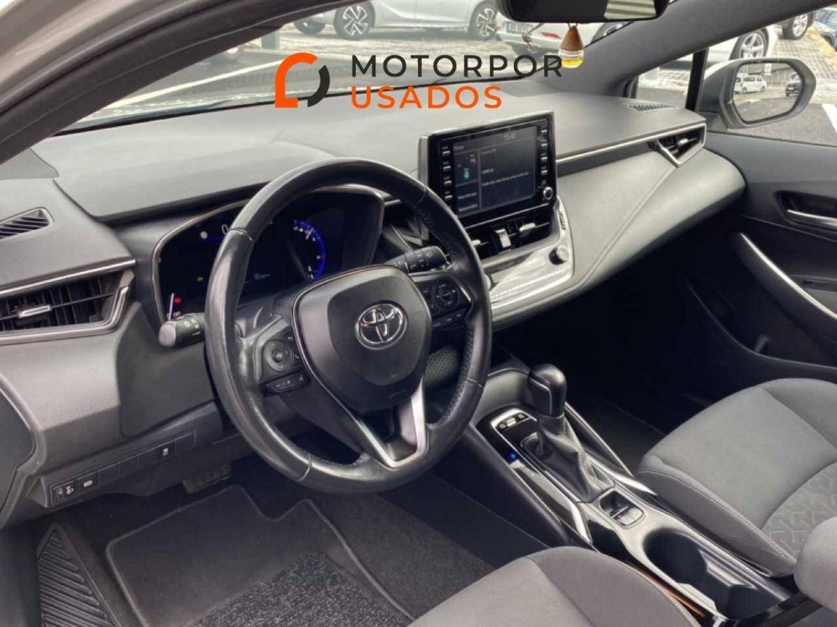 toyota-corolla-2019-hibrido-a-gasolina-1798cc