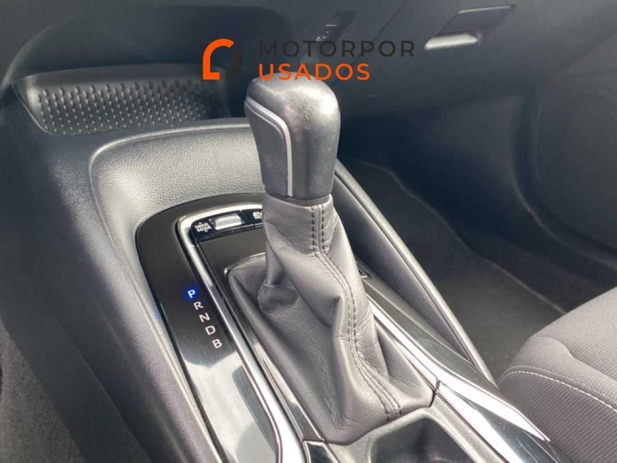 toyota-corolla-2019-hibrido-a-gasolina-1798cc