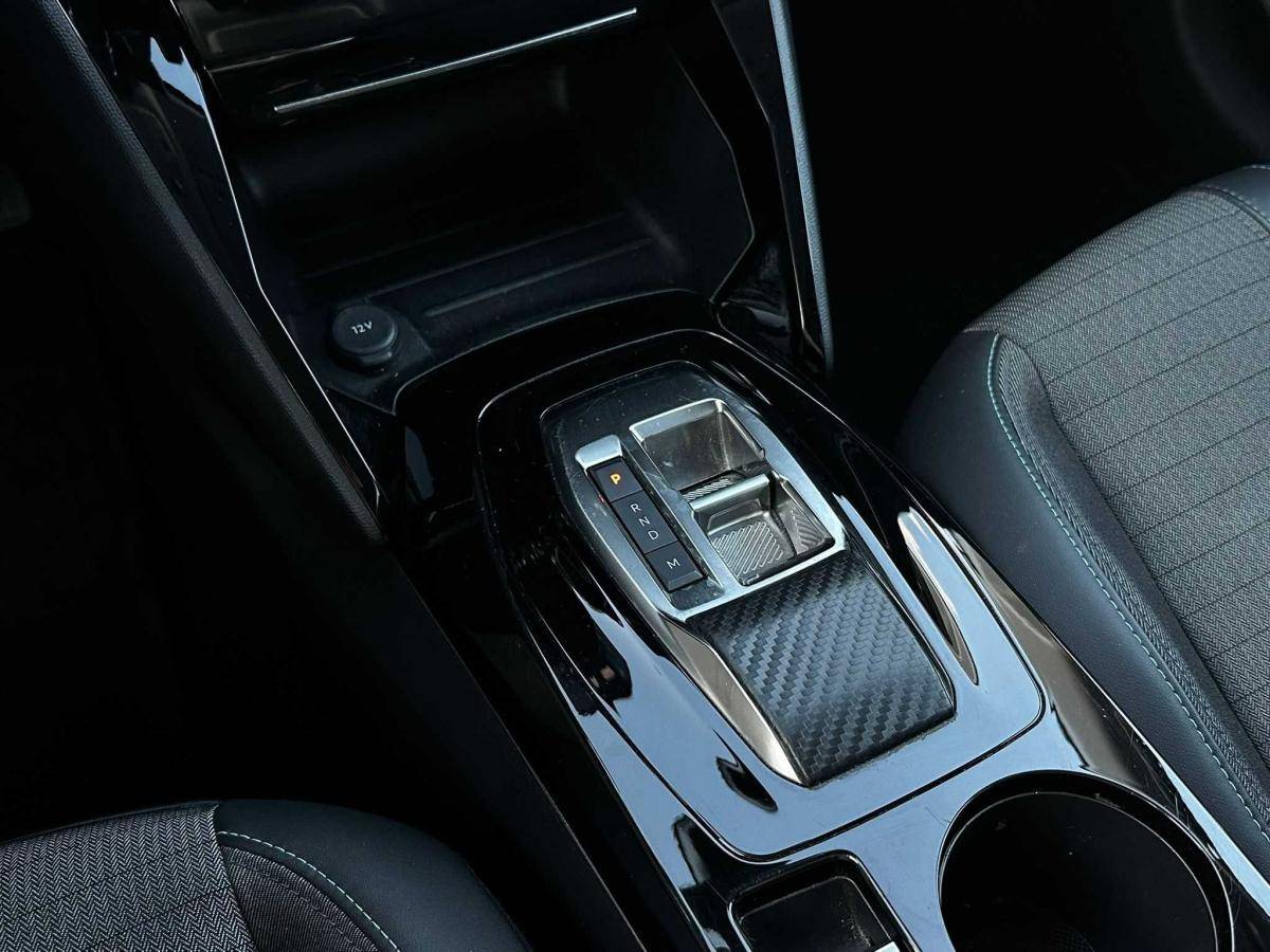 peugeot-208-2023-gasolina-1199cc