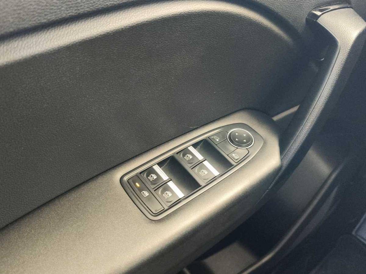 mitsubishi-asx-2025-gasolina-999cc