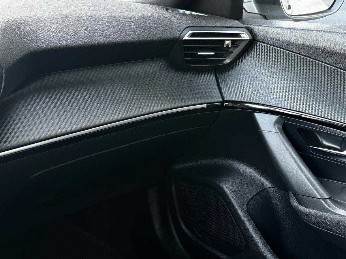 peugeot-2008-2024-gasolina-1199cc