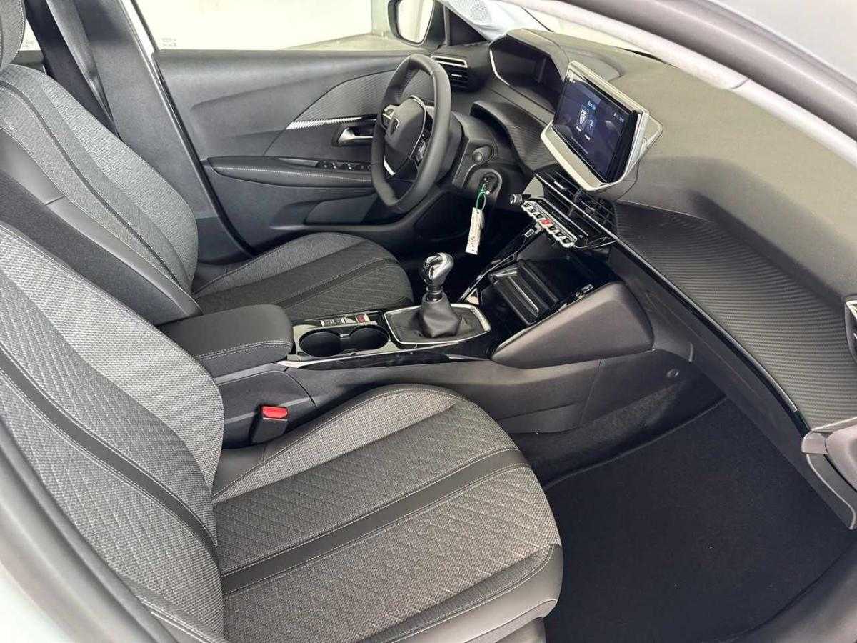 peugeot-208-2026-gasolina-1199cc