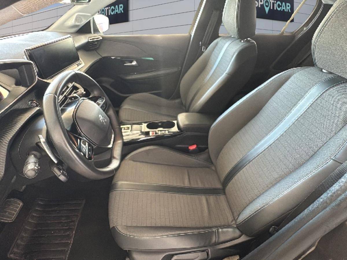 peugeot-208-2023-gasolina-1199cc