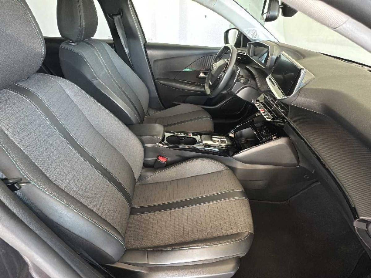 peugeot-208-2023-gasolina-1199cc