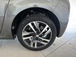 peugeot-208-2023-gasolina-1199cc