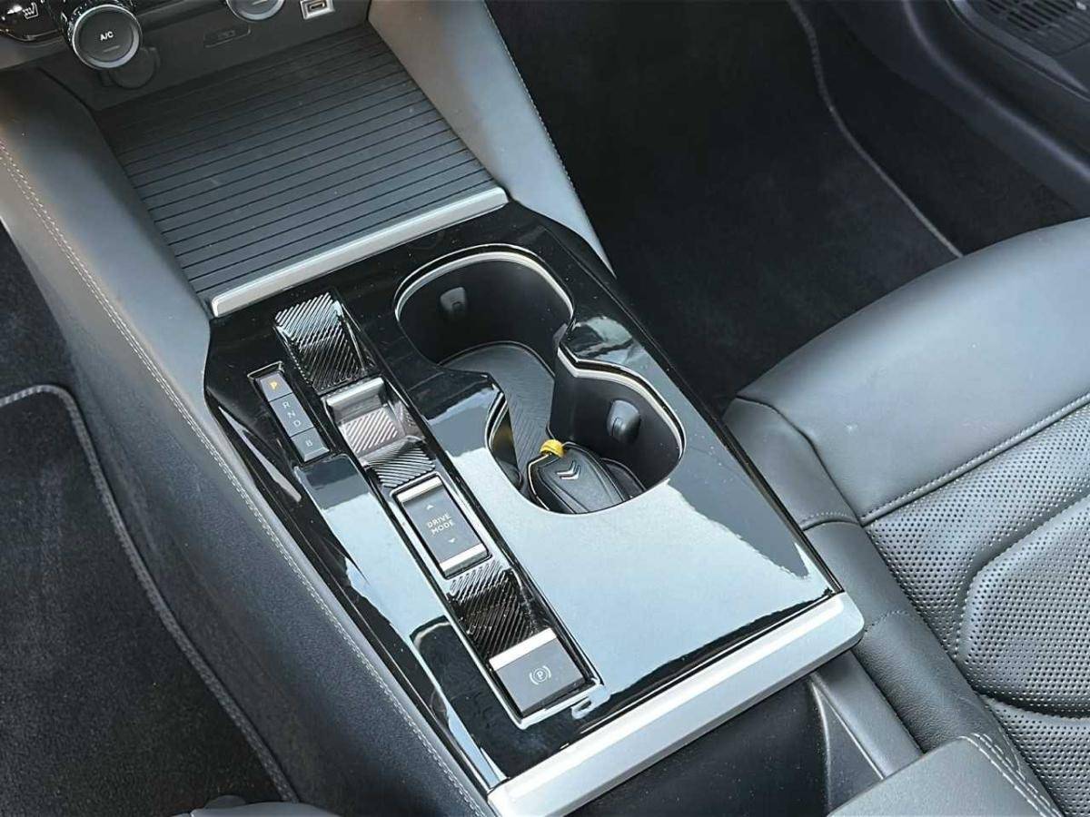 citroen-c5-x-2022-hibrido-a-gasolina-225cc