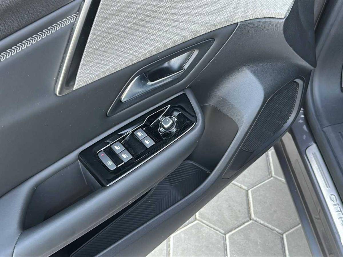citroen-c5-x-2022-hibrido-a-gasolina-225cc