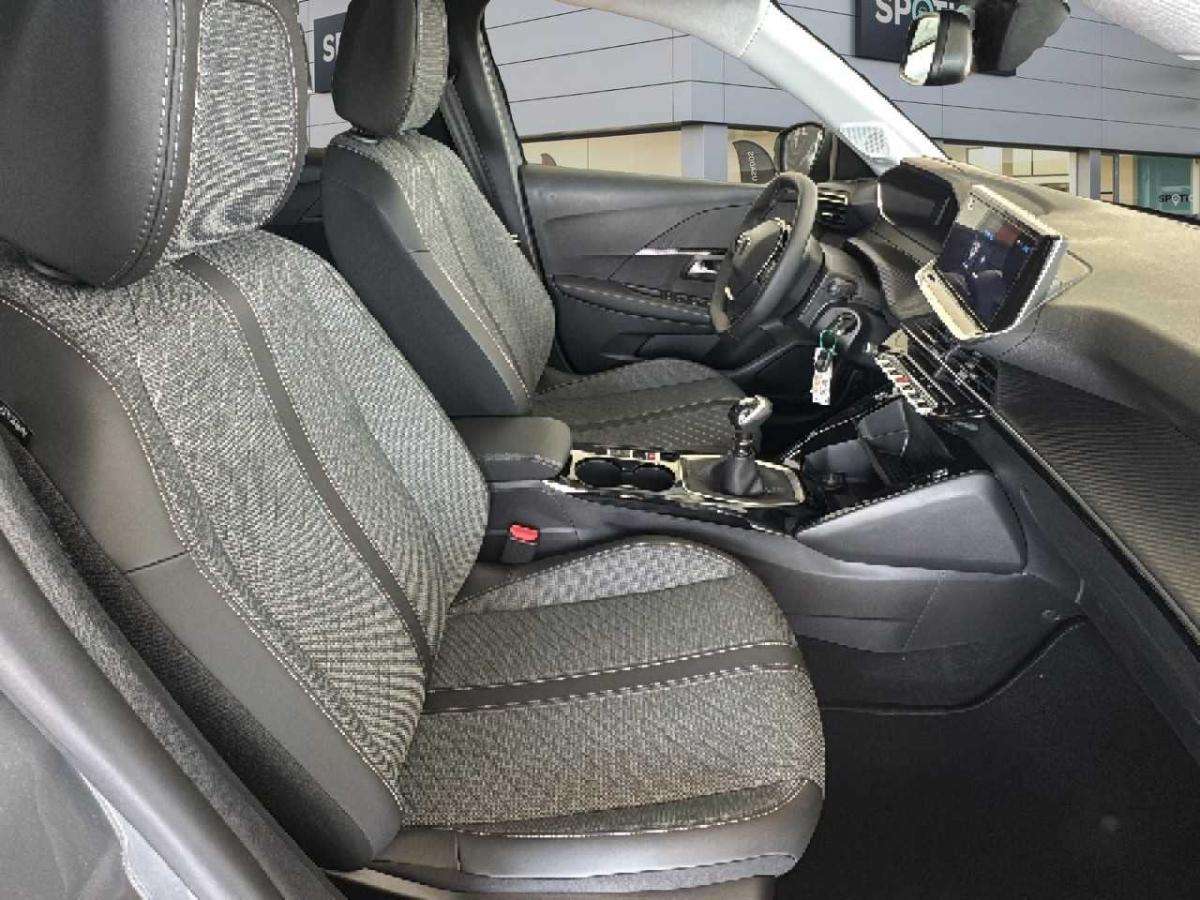 peugeot-208-2026-gasolina-1199cc