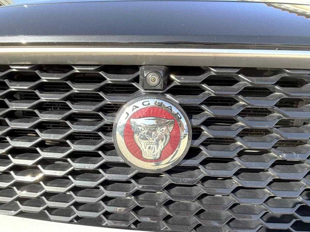 jaguar-e-pace-2018-gasolina-1997cc
