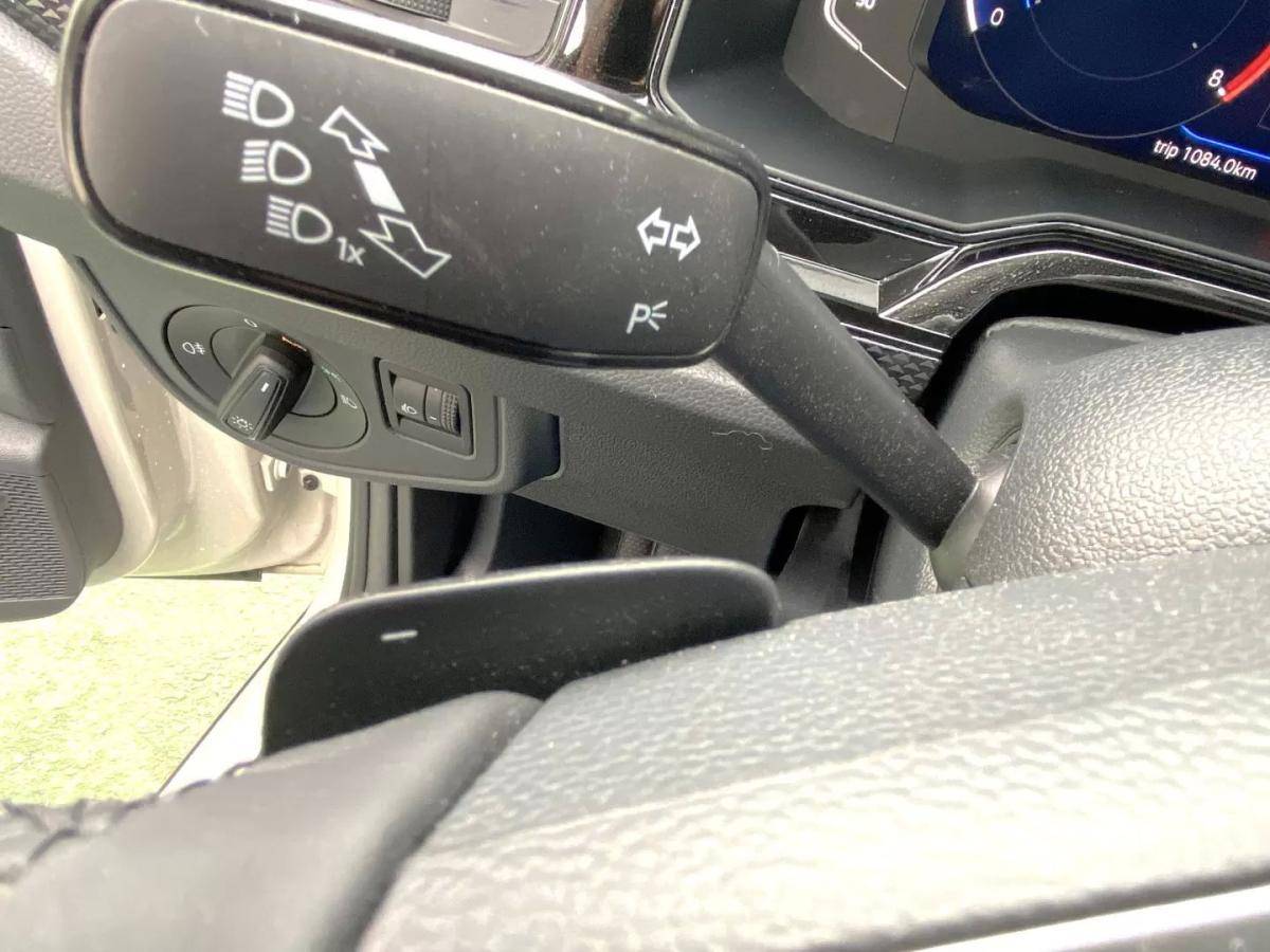 volkswagen-taigo-2024-gasolina-999cc