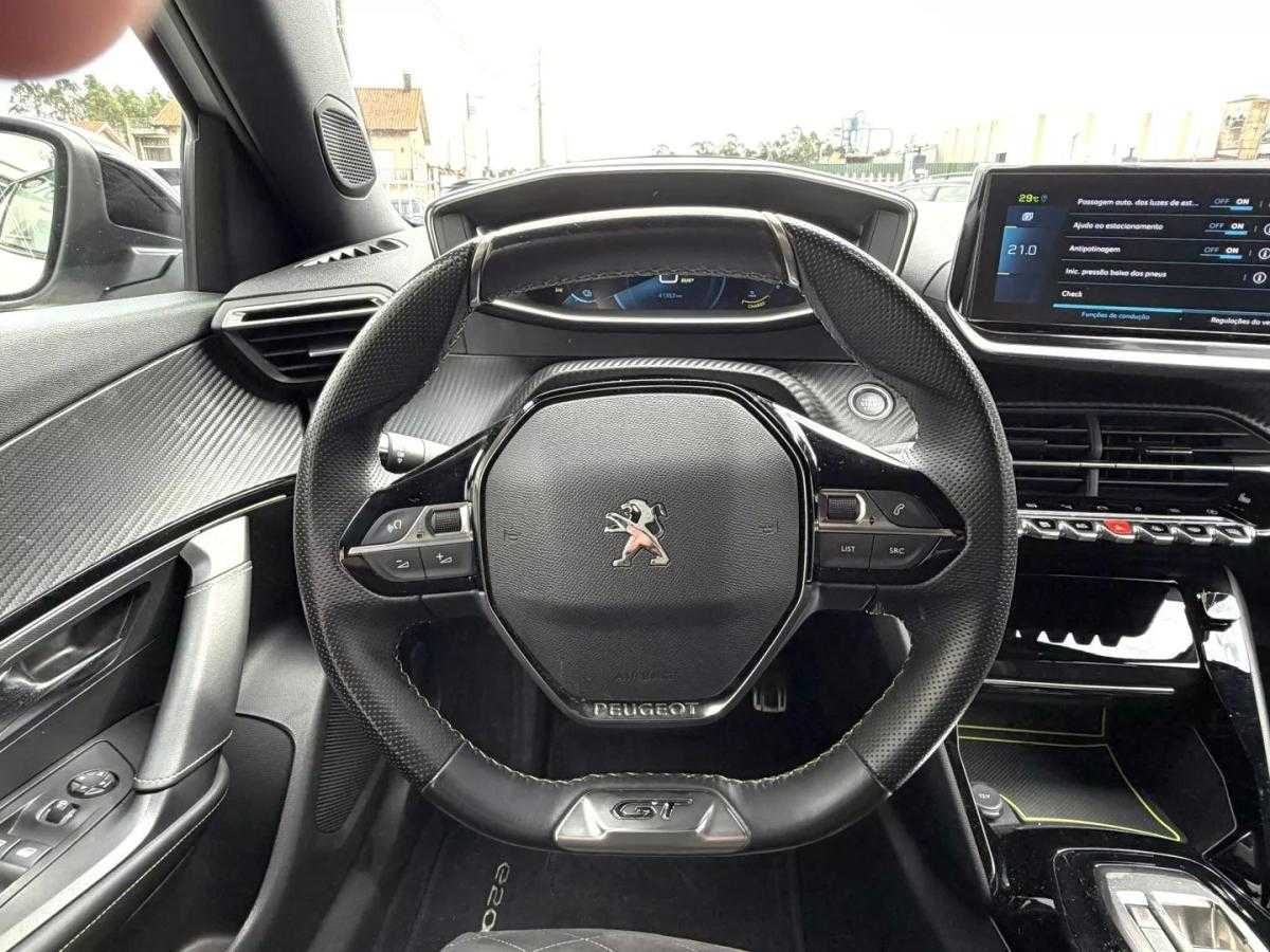 peugeot-e-2008-2023-eletrico-0cc