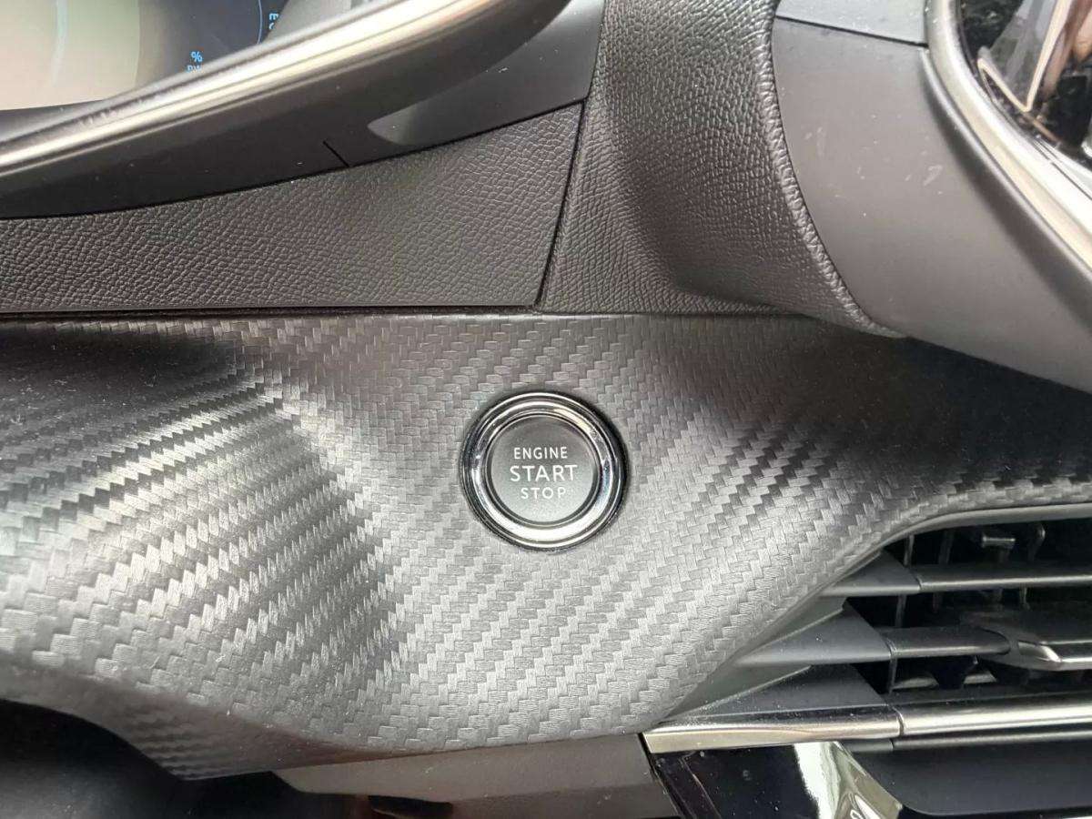 peugeot-e-2008-2023-eletrico-0cc