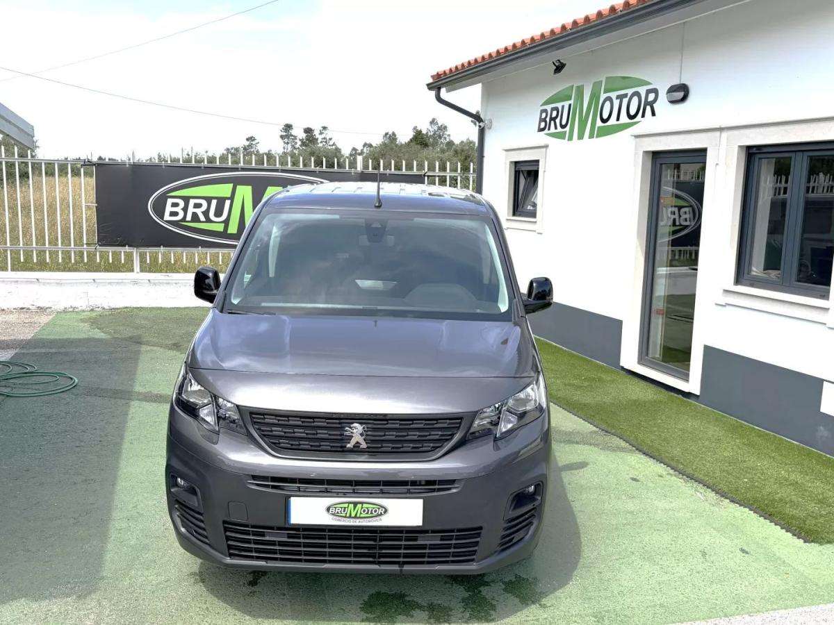 peugeot-partner-2023-diesel-1499cc