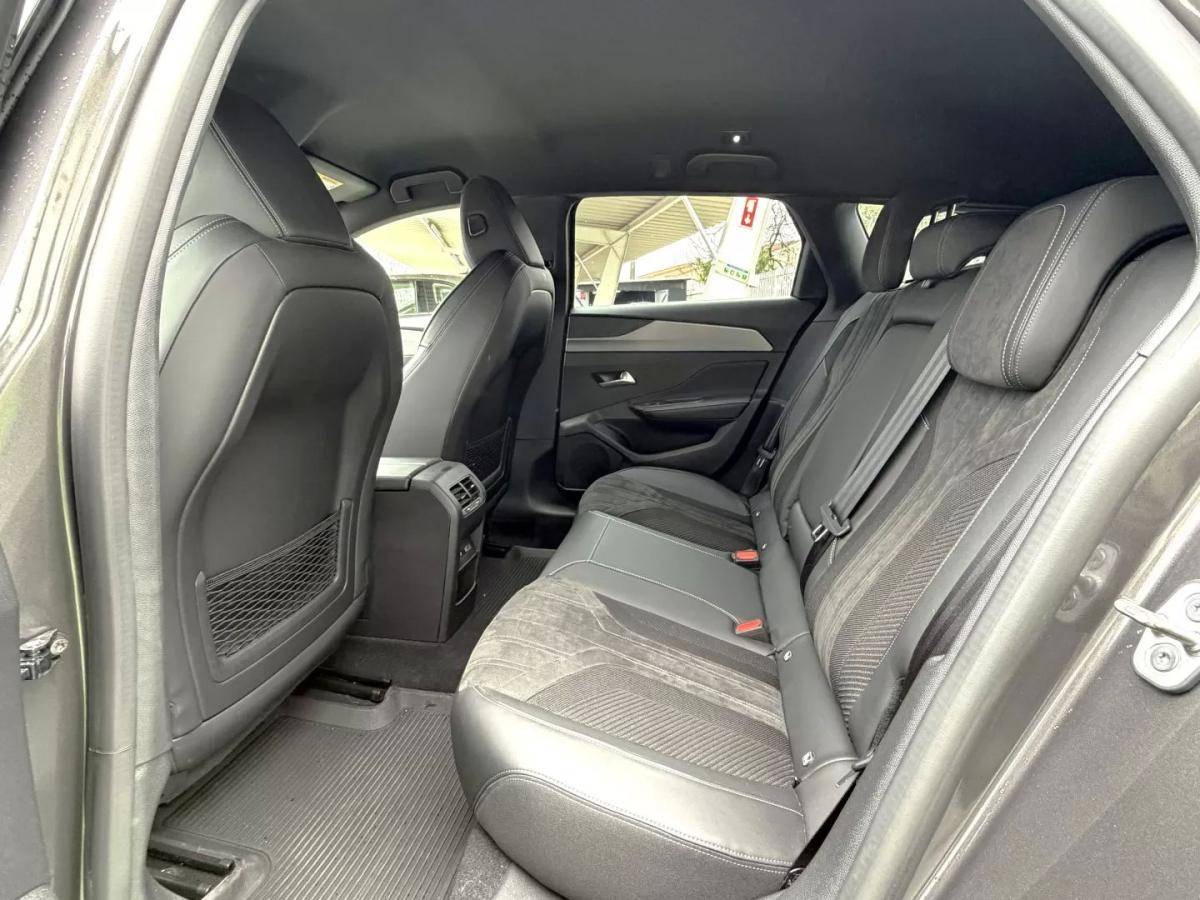 peugeot-308-sw-2022-gasolina-1199cc