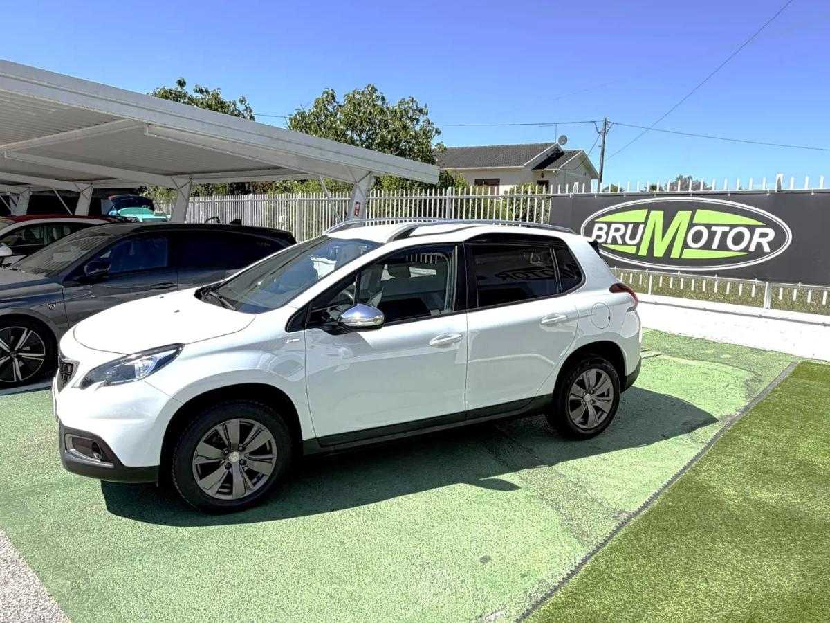 peugeot-2008-2018-gasolina-1199cc