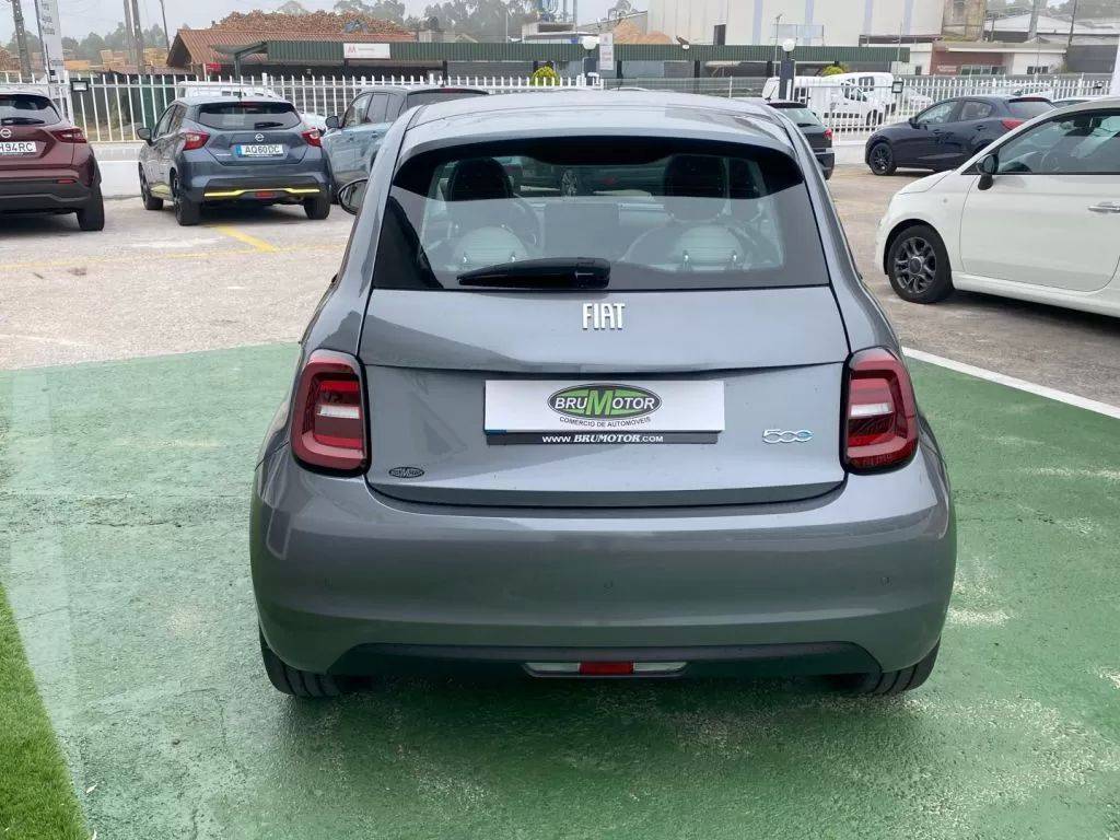 fiat-500-2024-eletrico-200cc