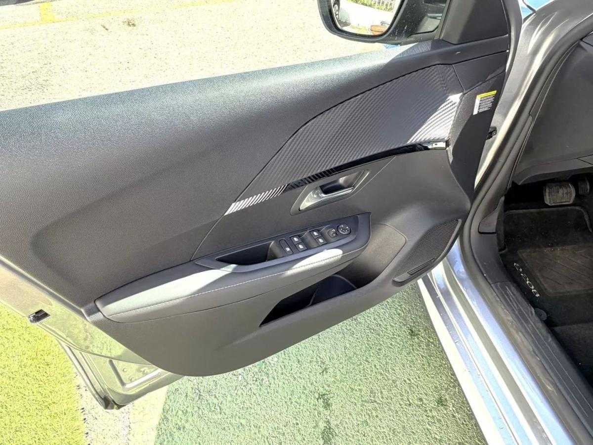 peugeot-e-208-2025-eletrico-0cc