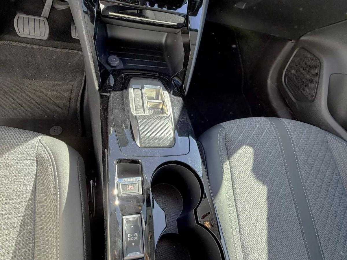 peugeot-e-208-2025-eletrico-0cc