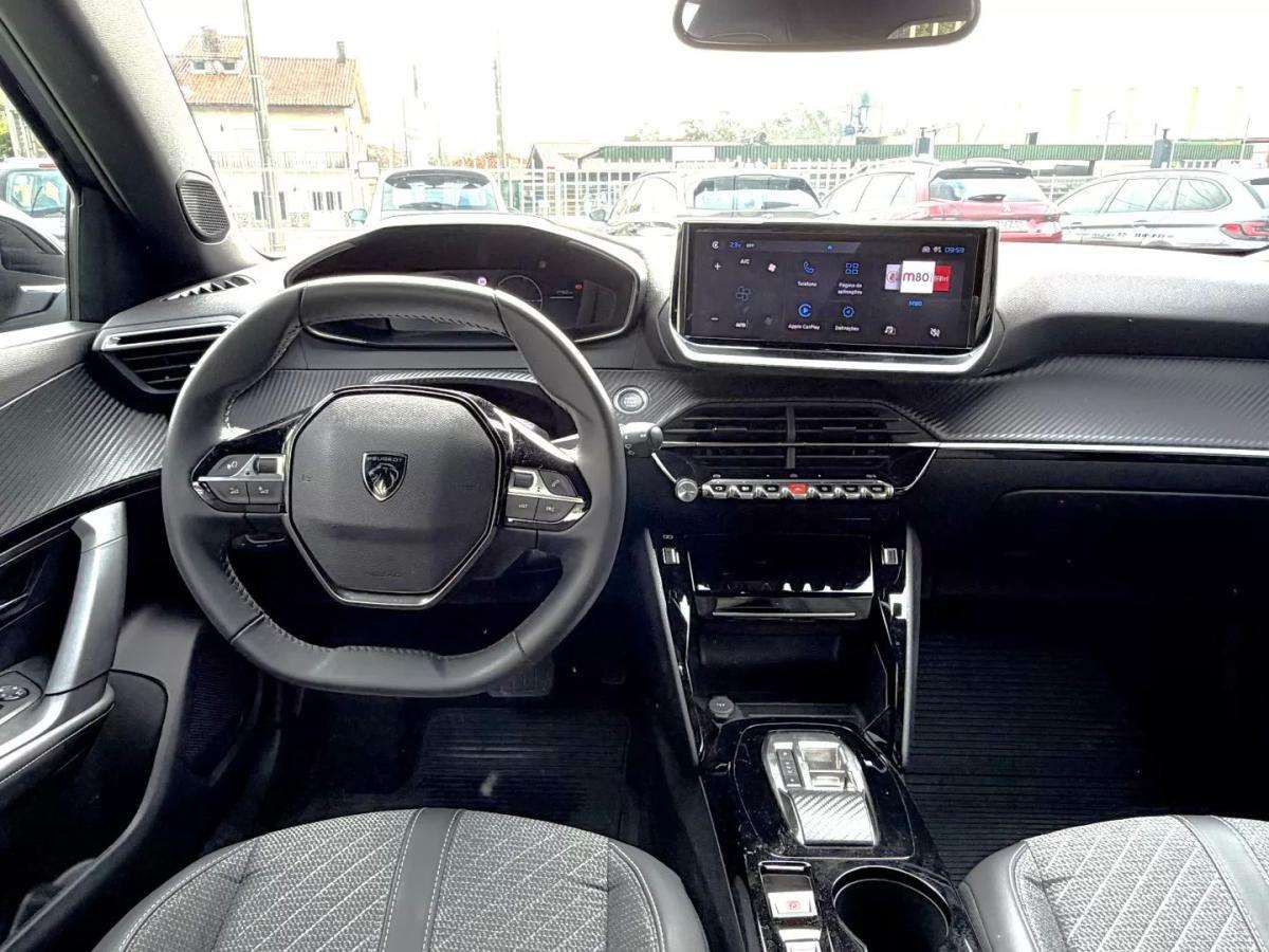 peugeot-e-2008-2025-eletrico-0cc