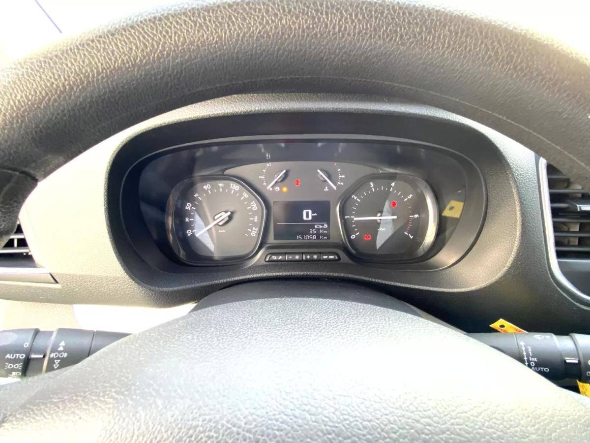 peugeot-traveller-2018-diesel-1997cc
