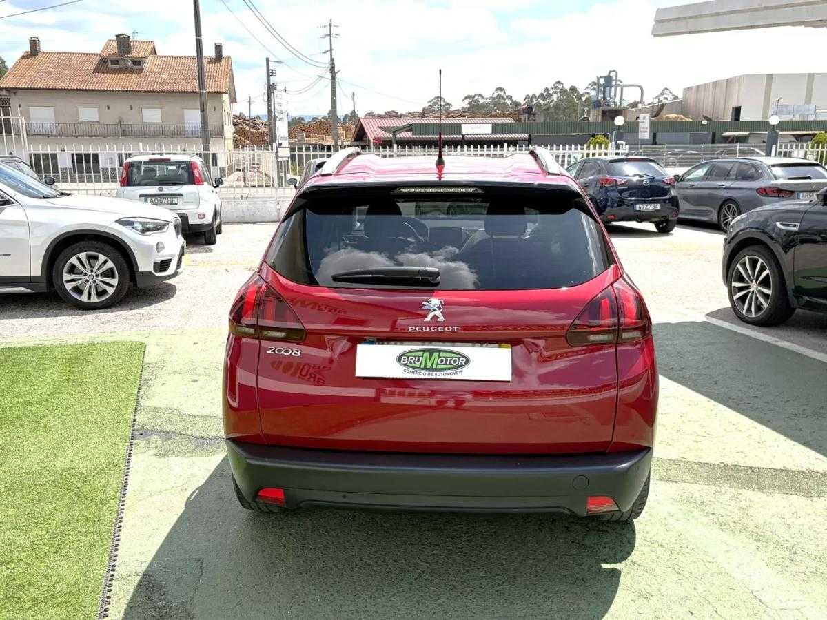 peugeot-2008-2019-gasolina-1199cc