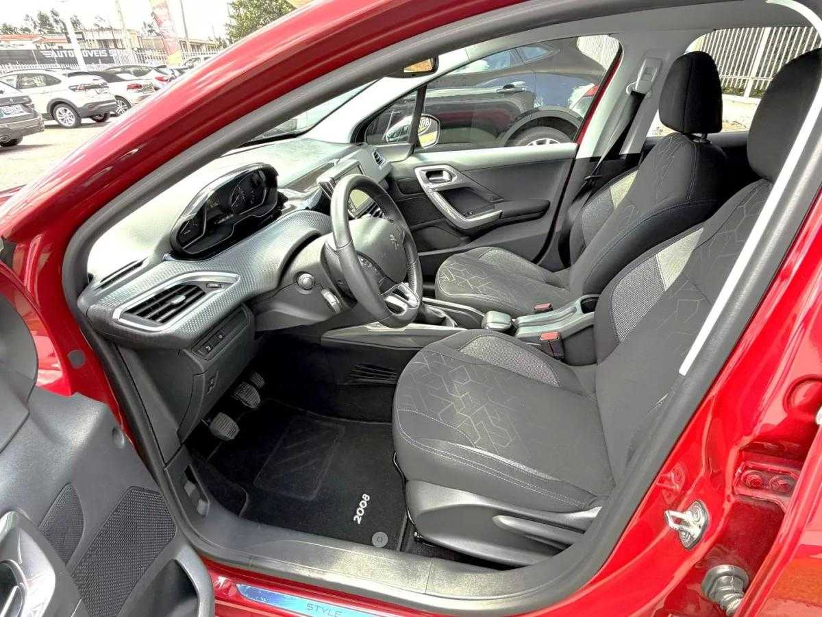 peugeot-2008-2019-gasolina-1199cc