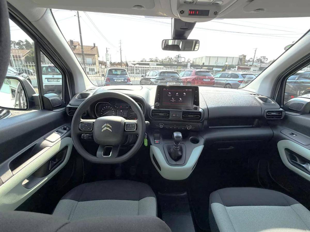 citroen-berlingo-2021-gasolina-1199cc