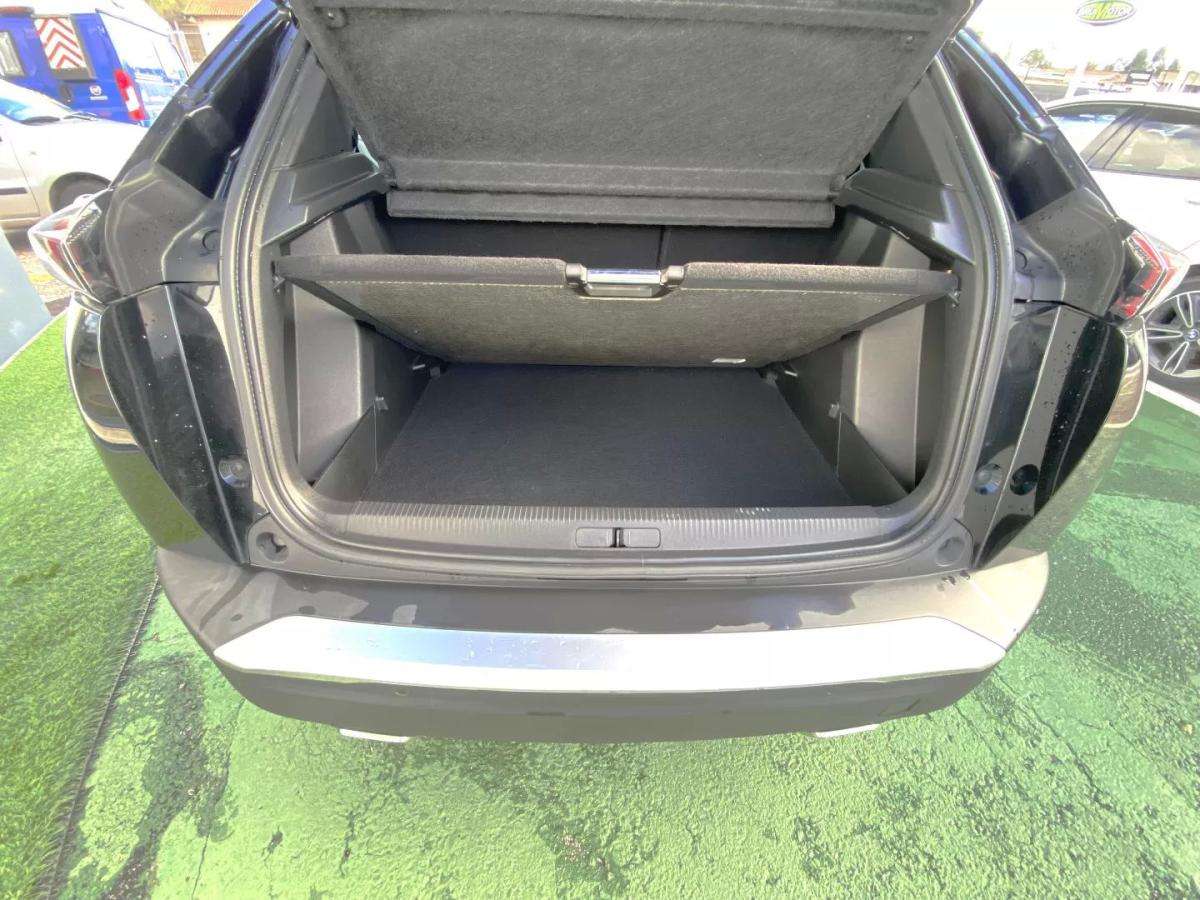 peugeot-2008-2022-gasolina-1199cc