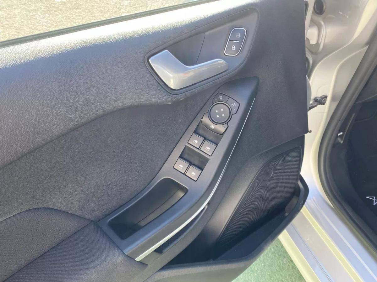 ford-fiesta-2022-gasolina-999cc