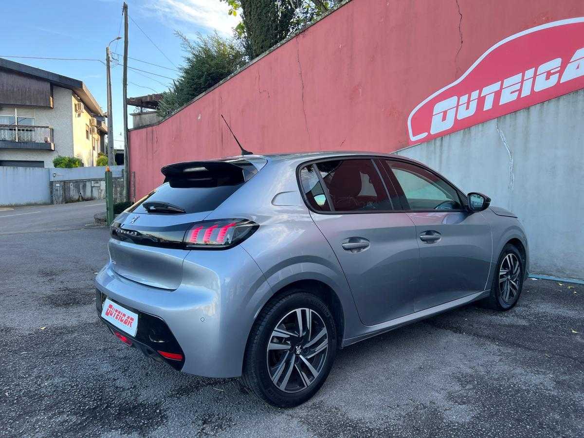 peugeot-208-2022-gasolina-1199cc