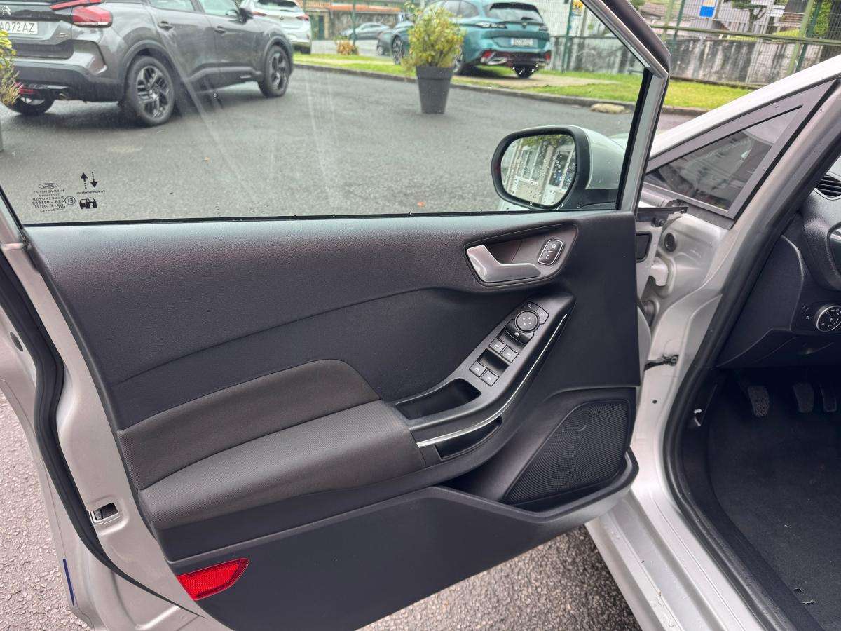 ford-fiesta-2022-gasolina-998cc