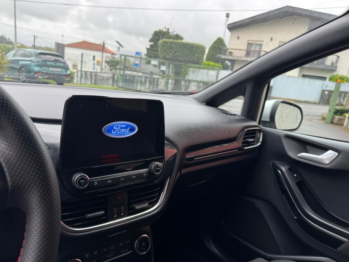 ford-fiesta-2022-gasolina-998cc