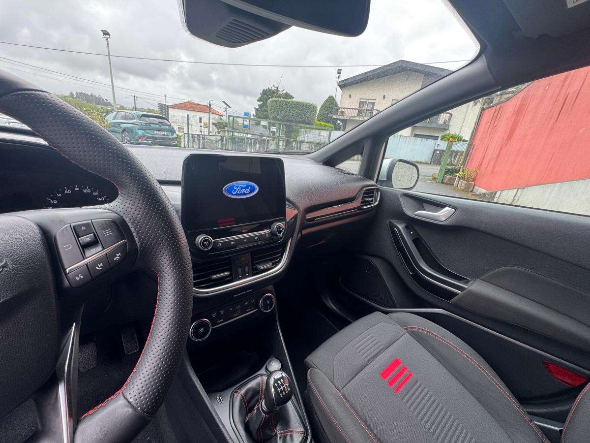 ford-fiesta-2022-gasolina-998cc