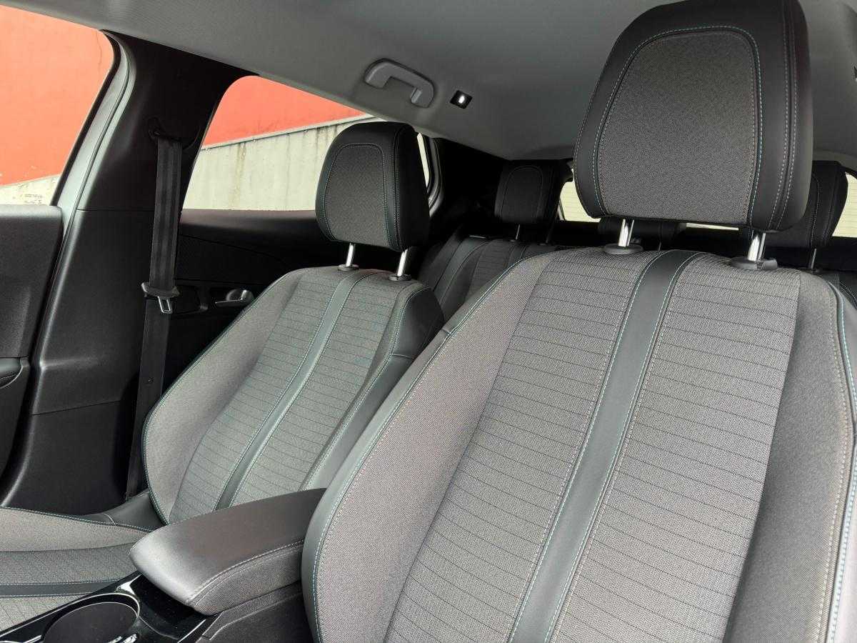 peugeot-2008-2022-gasolina-1199cc