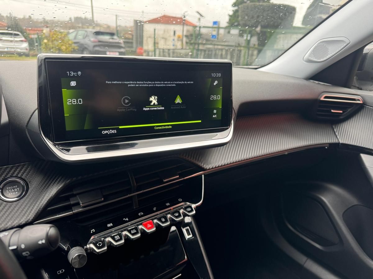 peugeot-2008-2022-gasolina-1199cc